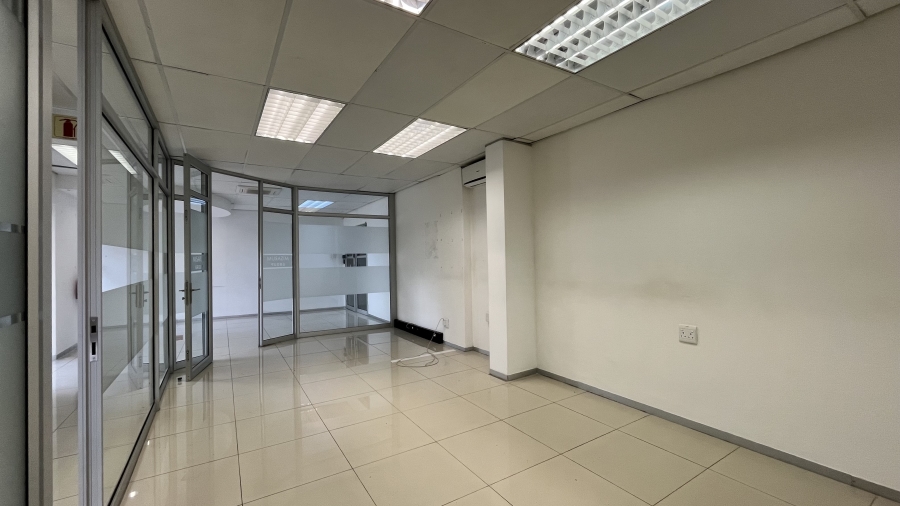 To Let commercial Property for Rent in Strubensvallei Gauteng