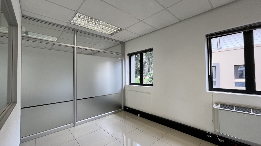 To Let commercial Property for Rent in Strubensvallei Gauteng