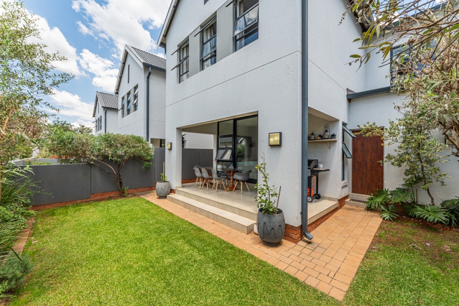 3 Bedroom Property for Sale in Pinehaven Gauteng