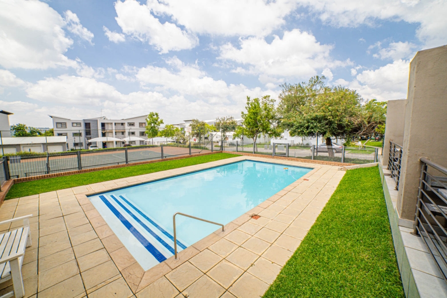 2 Bedroom Property for Sale in Dainfern Gauteng