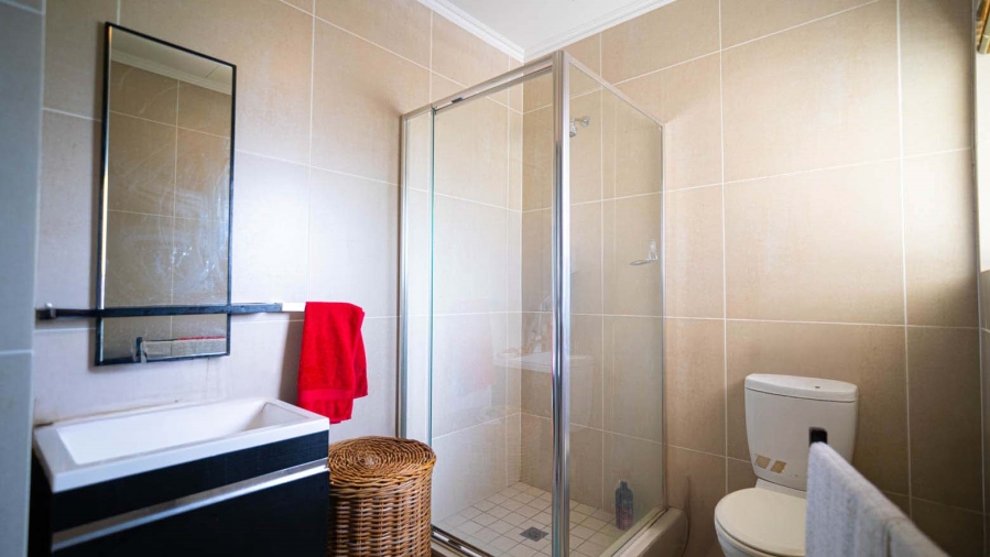 To Let 2 Bedroom Property for Rent in Kyalami Hills Gauteng