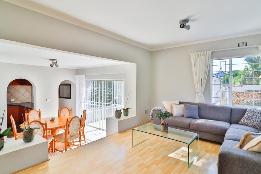 To Let 3 Bedroom Property for Rent in Roodekrans Gauteng