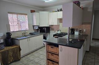 3 Bedroom Property for Sale in Sinoville Gauteng