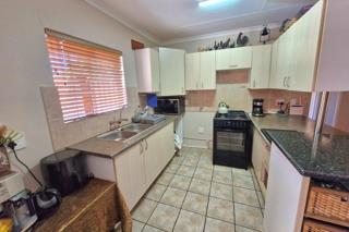 3 Bedroom Property for Sale in Sinoville Gauteng
