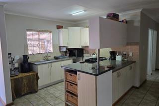 3 Bedroom Property for Sale in Sinoville Gauteng