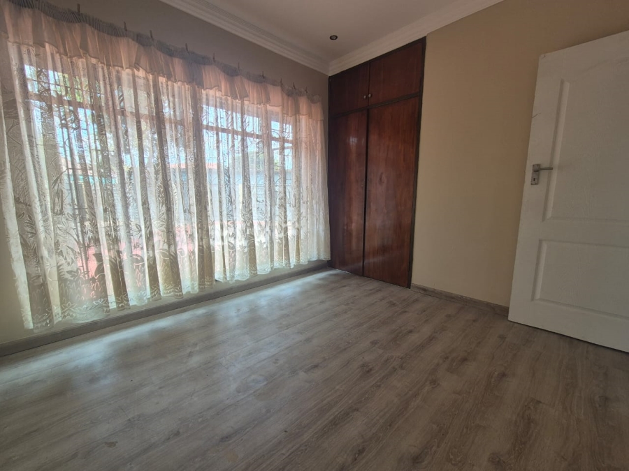 3 Bedroom Property for Sale in Sonland Park Gauteng