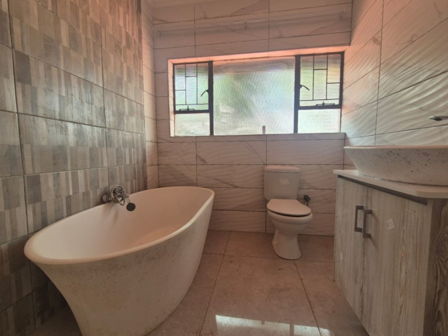 3 Bedroom Property for Sale in Sonland Park Gauteng