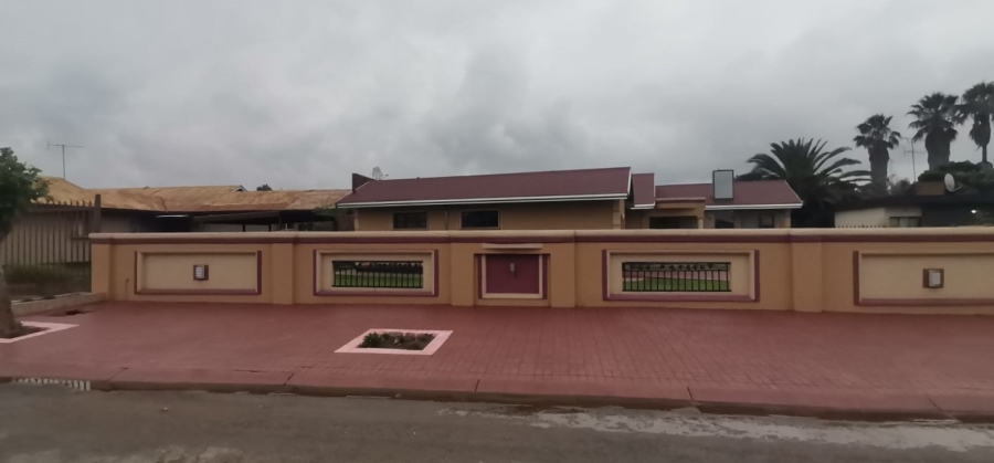 3 Bedroom Property for Sale in Vanderbijlpark CE 4 Gauteng