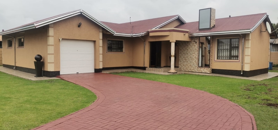 3 Bedroom Property for Sale in Vanderbijlpark CE 4 Gauteng