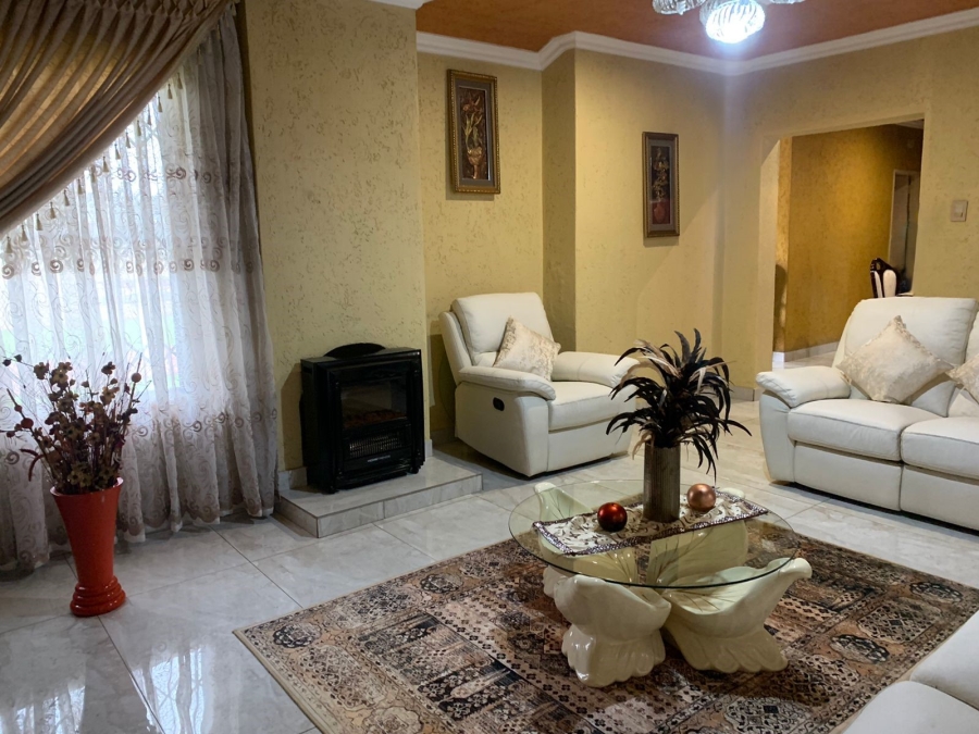 3 Bedroom Property for Sale in Vanderbijlpark CE 4 Gauteng