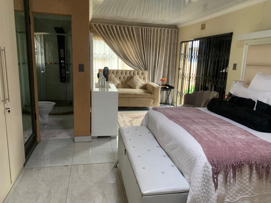 3 Bedroom Property for Sale in Vanderbijlpark CE 4 Gauteng