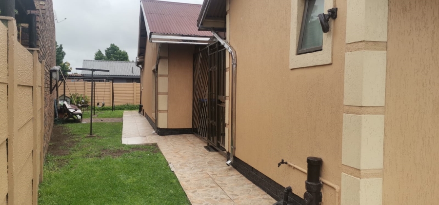 3 Bedroom Property for Sale in Vanderbijlpark CE 4 Gauteng