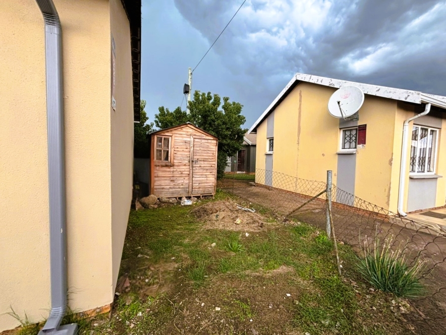 2 Bedroom Property for Sale in Savanna City Gauteng