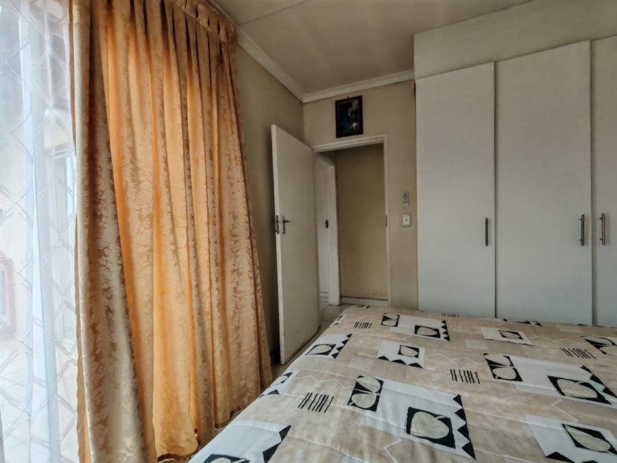 3 Bedroom Property for Sale in Risiville Gauteng
