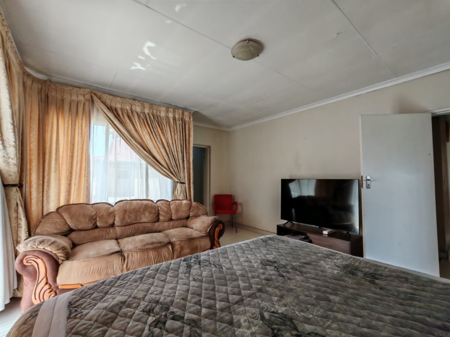 3 Bedroom Property for Sale in Risiville Gauteng