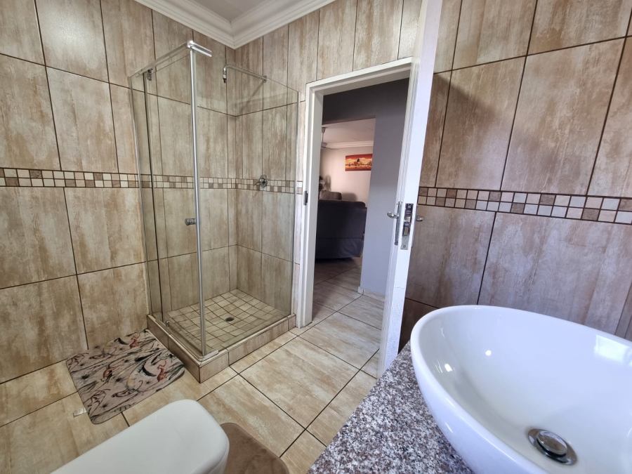 3 Bedroom Property for Sale in Three Rivers Proper Gauteng