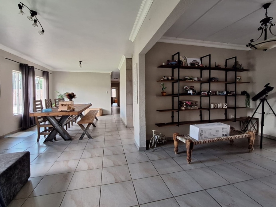 4 Bedroom Property for Sale in Rensburg Gauteng