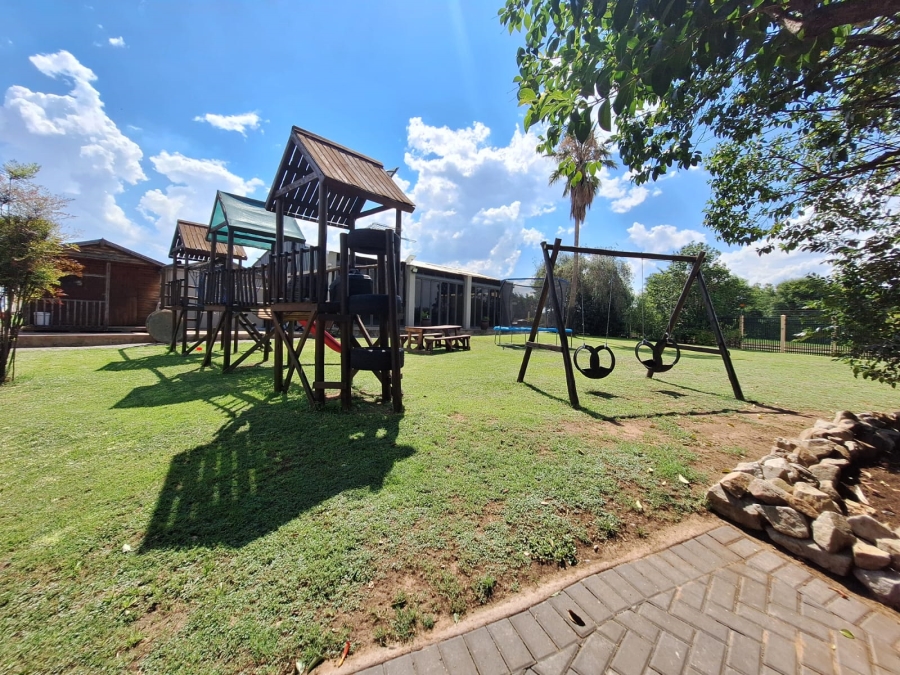 4 Bedroom Property for Sale in Rensburg Gauteng