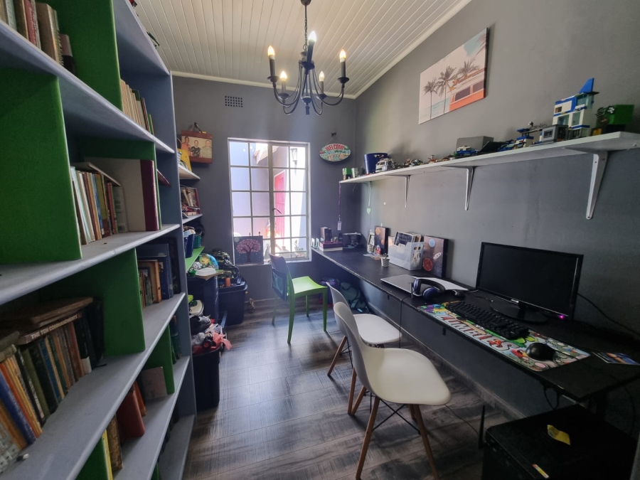 3 Bedroom Property for Sale in Golf Park Gauteng