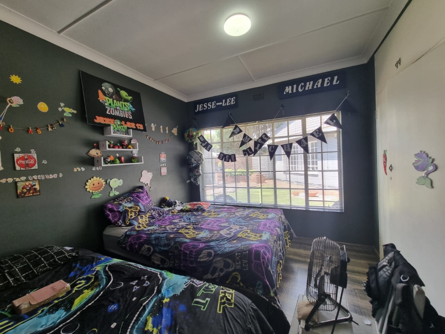 3 Bedroom Property for Sale in Golf Park Gauteng