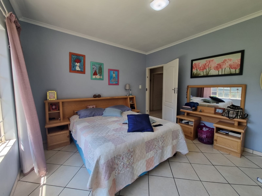 3 Bedroom Property for Sale in Golf Park Gauteng