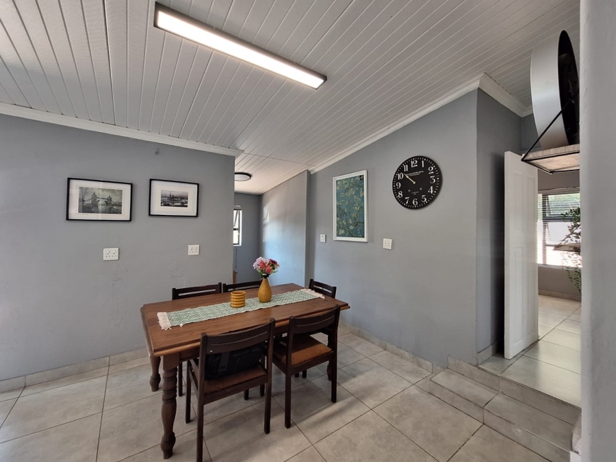 2 Bedroom Property for Sale in Heidelberg Gauteng