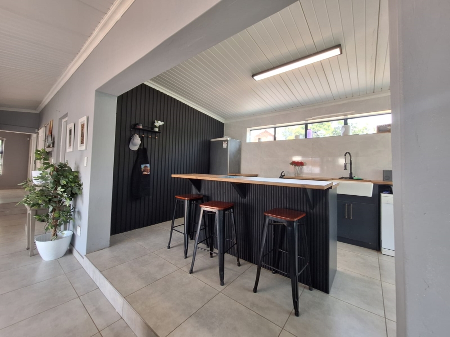 2 Bedroom Property for Sale in Heidelberg Gauteng