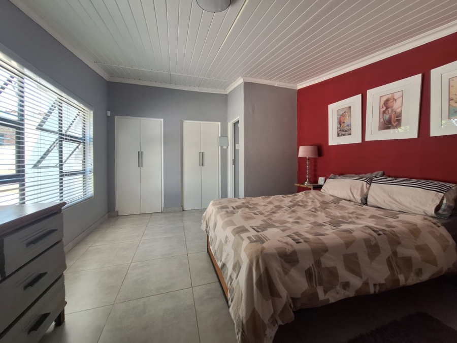 2 Bedroom Property for Sale in Heidelberg Gauteng