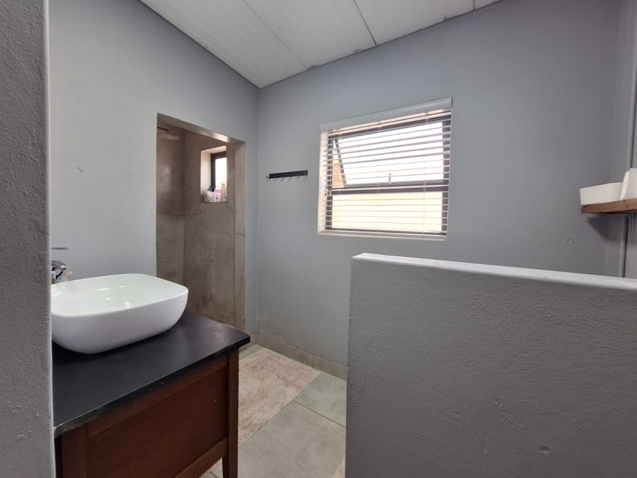 2 Bedroom Property for Sale in Heidelberg Gauteng