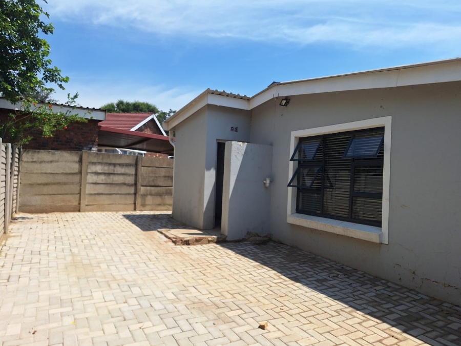 2 Bedroom Property for Sale in Heidelberg Gauteng
