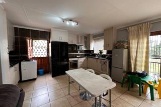 2 Bedroom Property for Sale in Hesteapark Gauteng