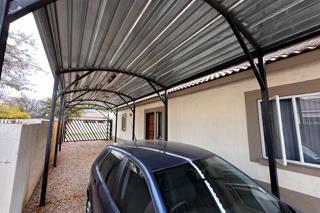2 Bedroom Property for Sale in Hesteapark Gauteng