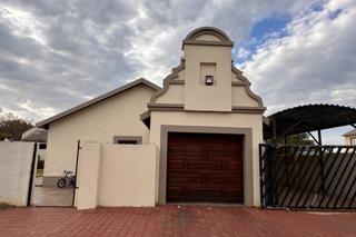 2 Bedroom Property for Sale in Hesteapark Gauteng