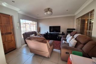 3 Bedroom Property for Sale in Hesteapark Gauteng