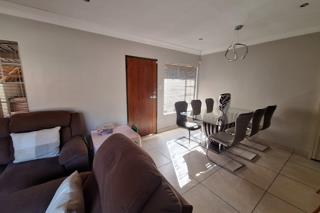 3 Bedroom Property for Sale in Hesteapark Gauteng