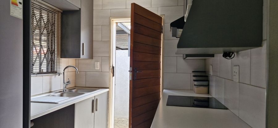 2 Bedroom Property for Sale in Mahube Valley Gauteng