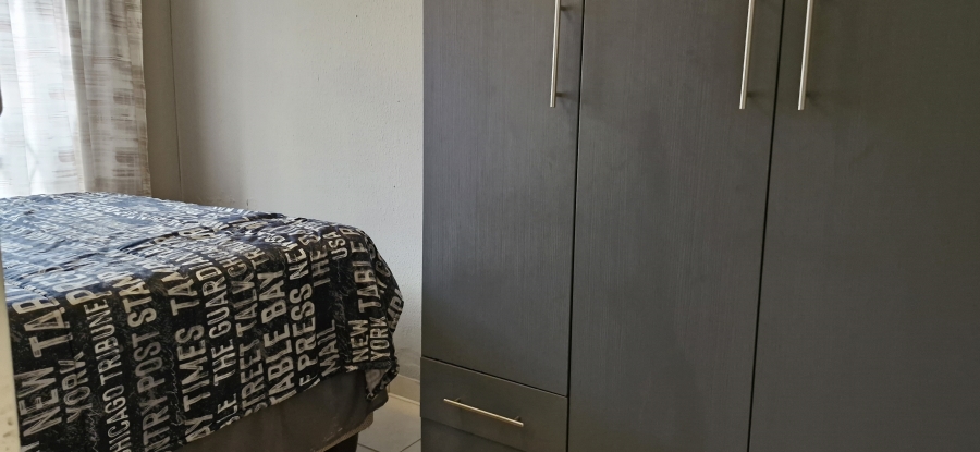 2 Bedroom Property for Sale in Mahube Valley Gauteng