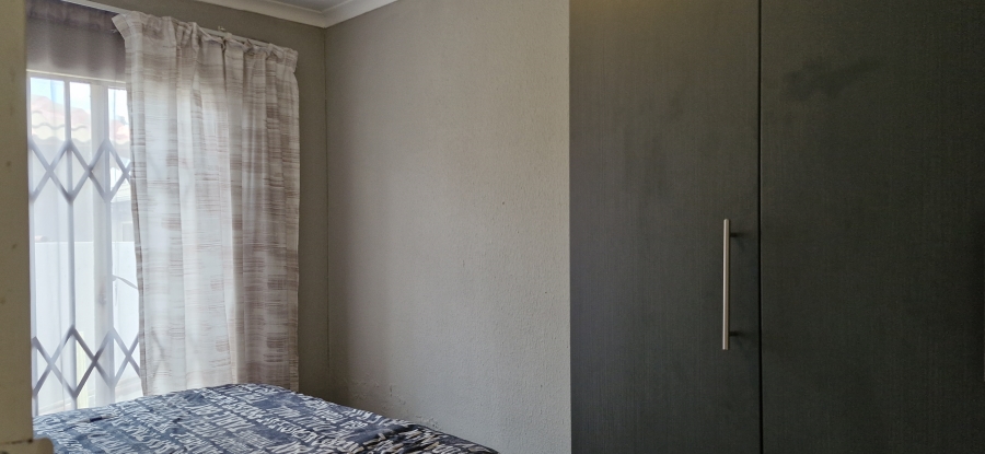 2 Bedroom Property for Sale in Mahube Valley Gauteng