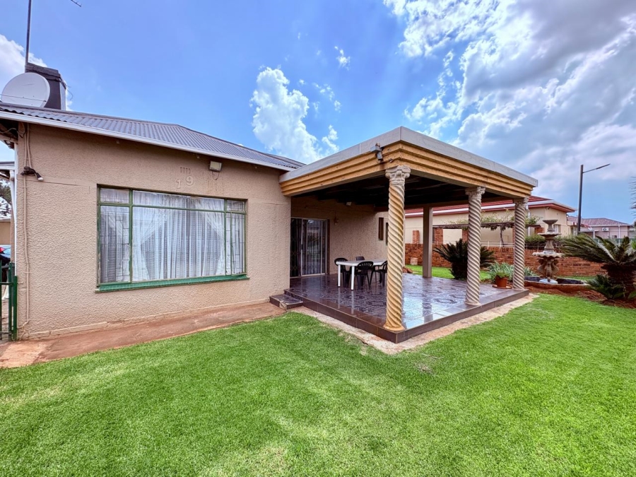 3 Bedroom Property for Sale in Brenthurst Gauteng