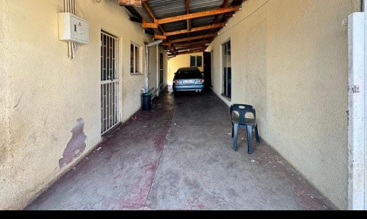 2 Bedroom Property for Sale in Palm Ridge Gauteng