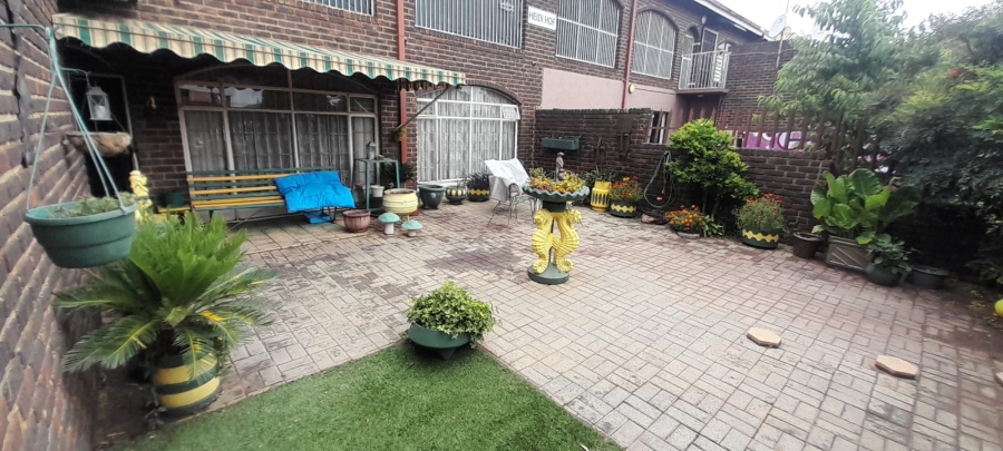 2 Bedroom Property for Sale in Meyerton Central Gauteng