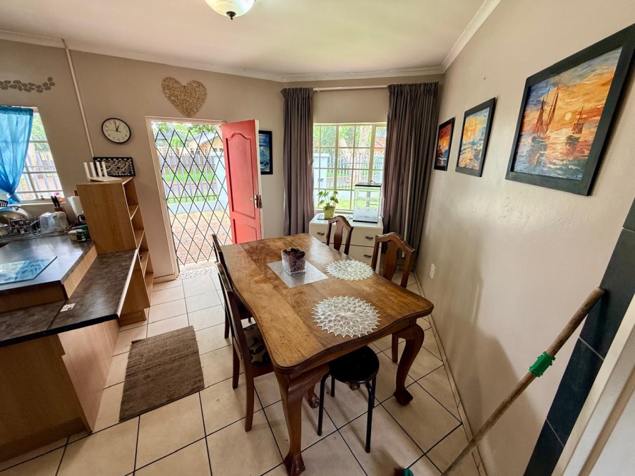 3 Bedroom Property for Sale in Golf Park Gauteng
