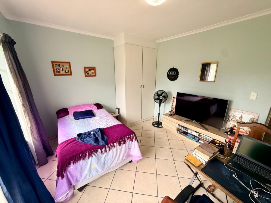 3 Bedroom Property for Sale in Golf Park Gauteng