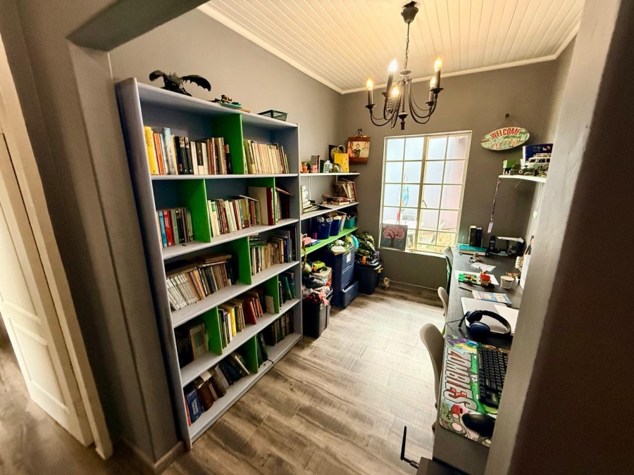 3 Bedroom Property for Sale in Golf Park Gauteng