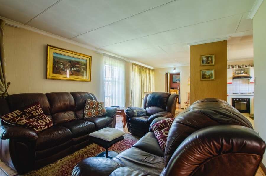 3 Bedroom Property for Sale in Leachville Gauteng