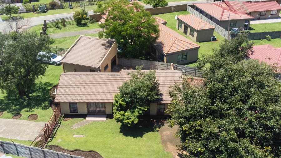 3 Bedroom Property for Sale in Leachville Gauteng