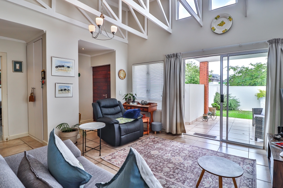 2 Bedroom Property for Sale in Broadacres Gauteng