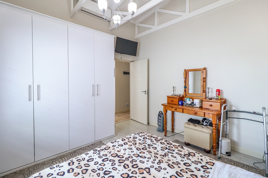 2 Bedroom Property for Sale in Broadacres Gauteng