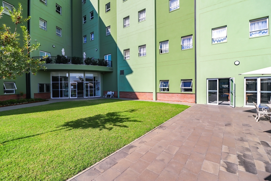 2 Bedroom Property for Sale in Broadacres Gauteng