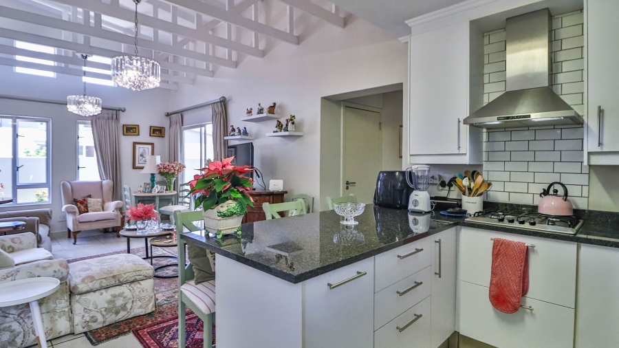 2 Bedroom Property for Sale in Broadacres Gauteng